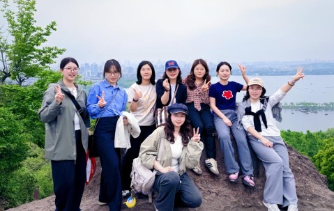 宏昊动态|律步青山,法润心途——宏昊所婚姻家事业务部春日徒步暨学习分享会圆满举行