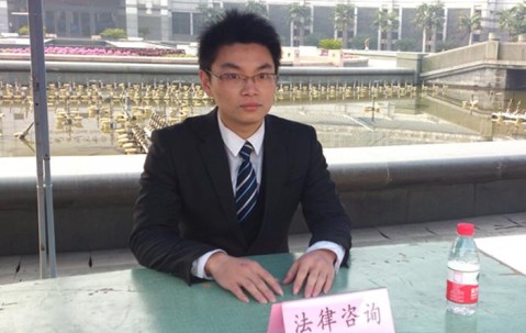 我所参加“学雷锋”广场活动