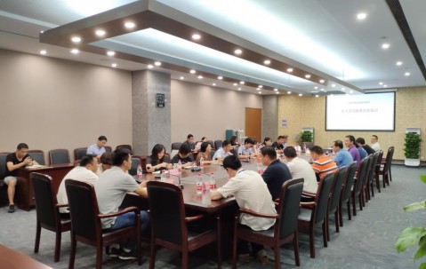 宏昊所江斌律师为杭州市机关事务管理局 作重大合同审查实务培训