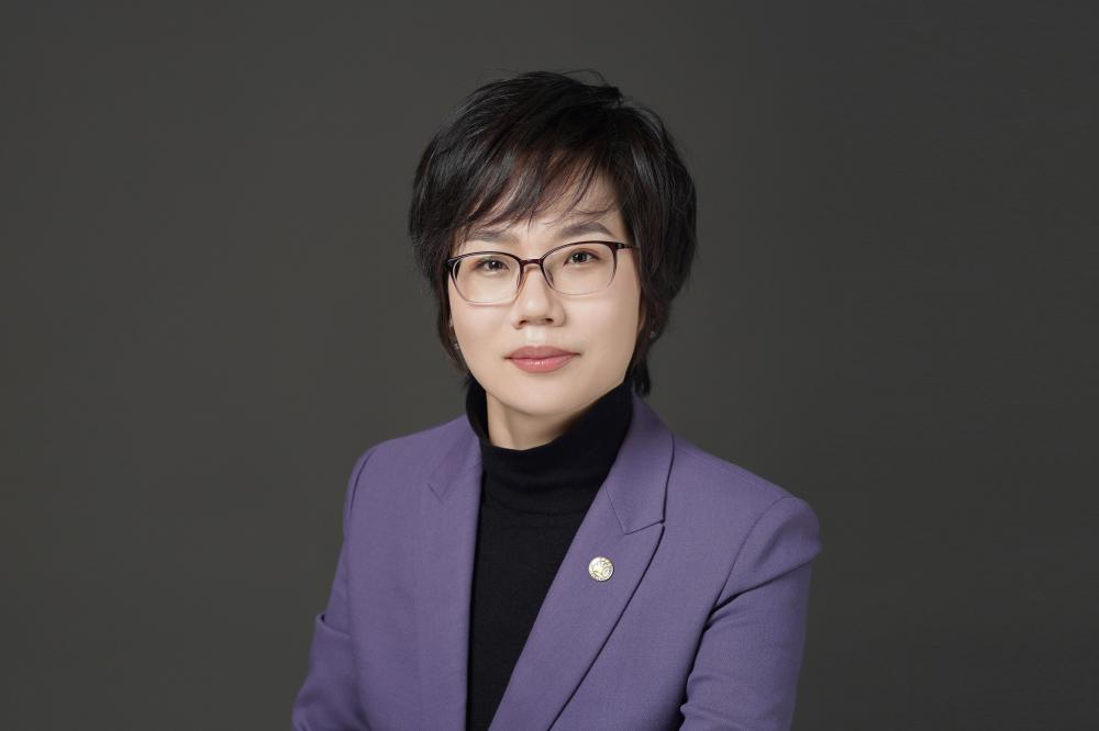 曾清 高级合伙人 副主任 律师