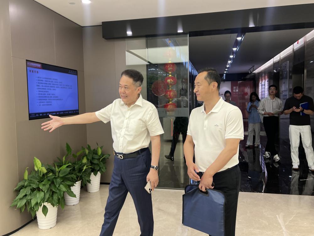 微信图片_2025-05-22_174035_770.jpg