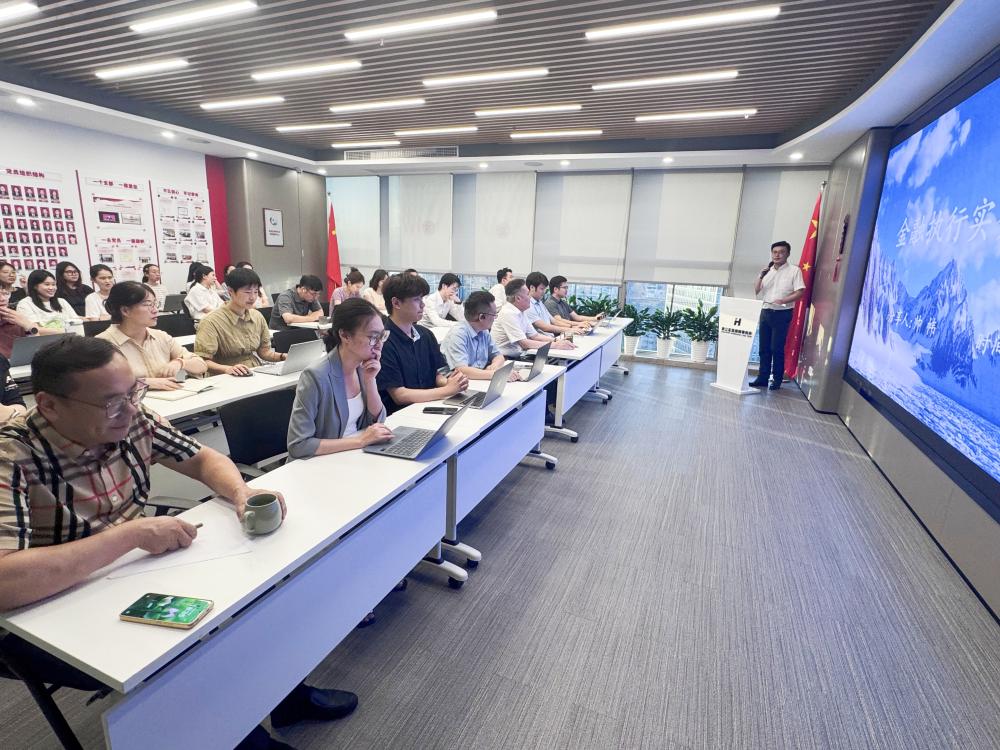 全景_副本.jpg 全景_副本.jpg