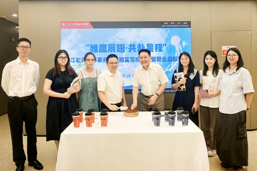 切蛋糕_副本.jpg 切蛋糕_副本.jpg