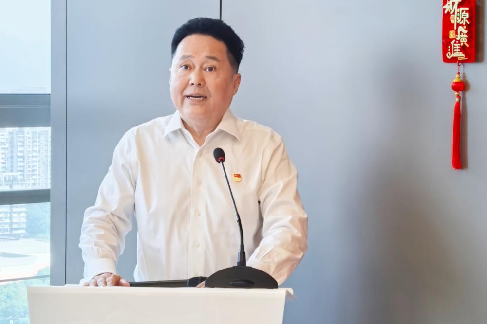 朱虹(任职)副本.jpg 朱虹(任职)副本.jpg